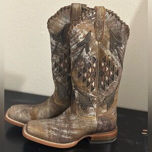 Gorgeous Women’s Ariat Western Boots